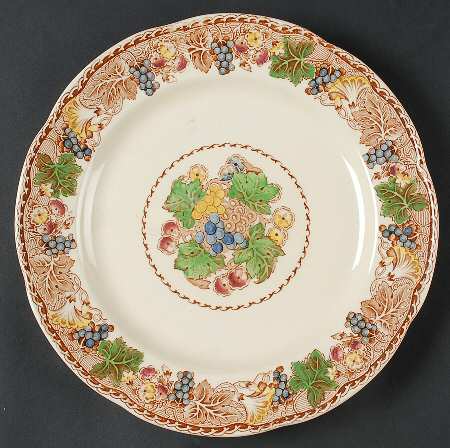 Hyde (Scalloped Edge) 12" Chop Plate (Round Platter)