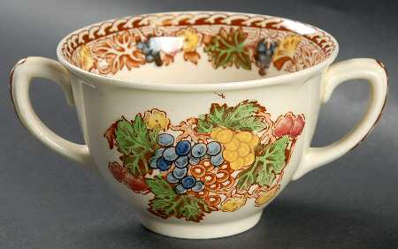 Hyde (Scalloped Edge) Flat Bouillon Cup