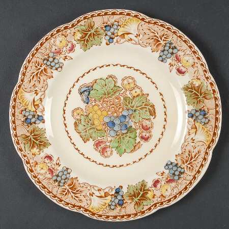 Hyde (Scalloped Edge) Salad Plate