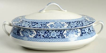 Khotan Blue Oval Covered Vegetable
