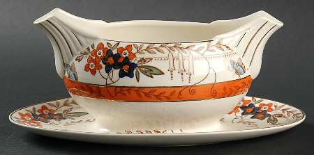 Lucerne Gravy Boat with Attached Underplate