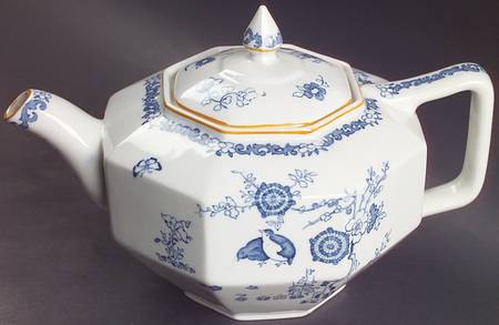 Old Bow Blue Teapot & Lid