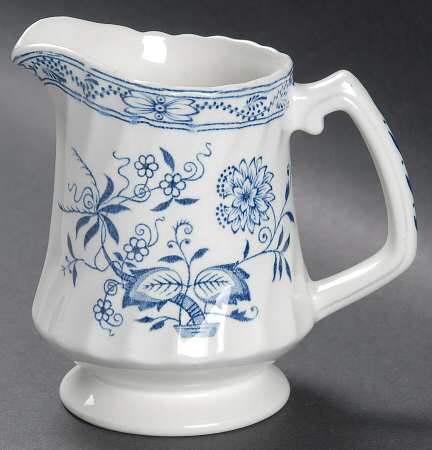 Old Vienna Blue Creamer