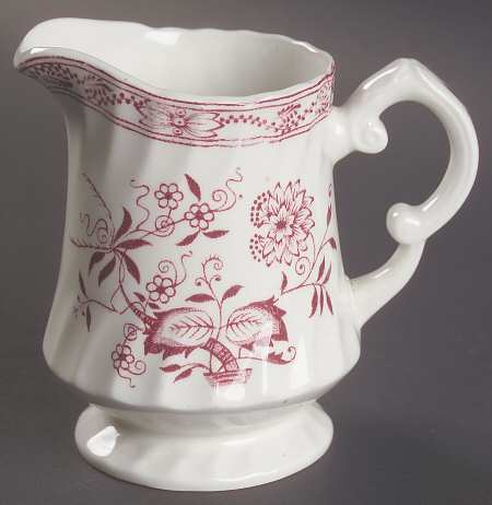 Old Vienna Red Creamer