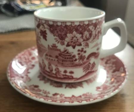 Seaforth Pink (Smooth) Flat Cup & Saucer Set