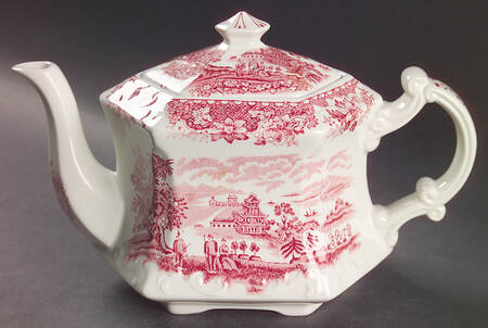 Seaforth Pink (Smooth) Teapot & Lid