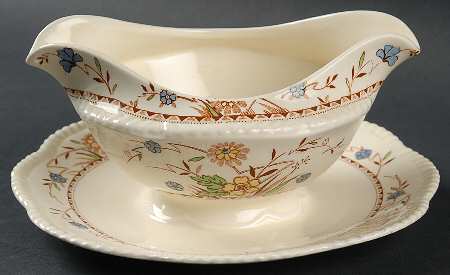 Springdale Gravy Boat with Attached Underplate