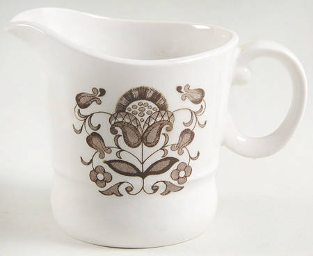 Wellesley Creamer