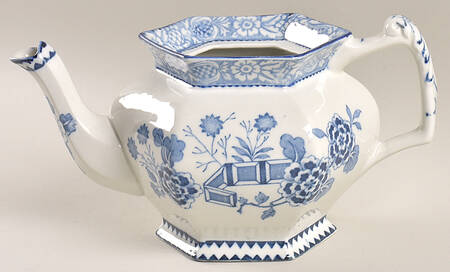 Wincanton Blue Teapot No Lid