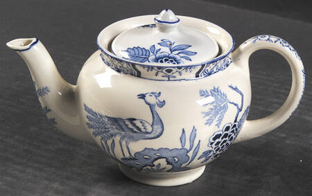 Yuan Blue and White (Older) Individual Teapot & Lid