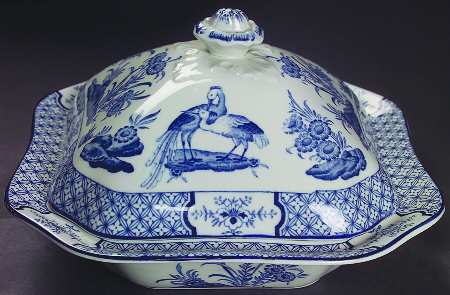 Yuan Blue and White (Older) Square Covered Vegetable