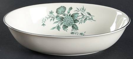 Sylvan 9" Oval Vegetable Bowl