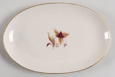 Trillium Underplate for Gravy Boat