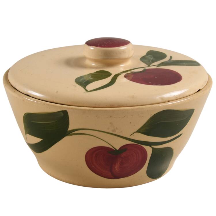 Apple Round Covered Baker