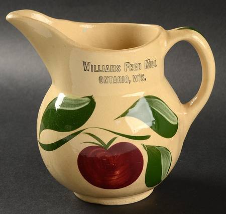 Apple 16 Oz Pitcher