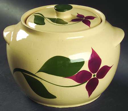 Starflower Small Bean Pot & Lid