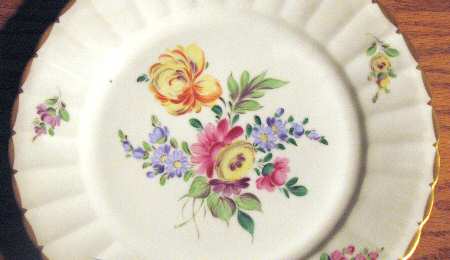WUR1 Dinner Plate