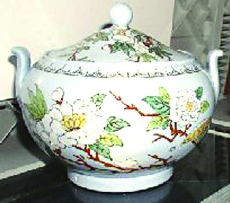 Cuckoo Cream (No Trim) by Wedgwood