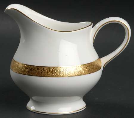 Adelphi Creamer