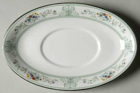 Agincourt Green Underplate for Gravy Boat
