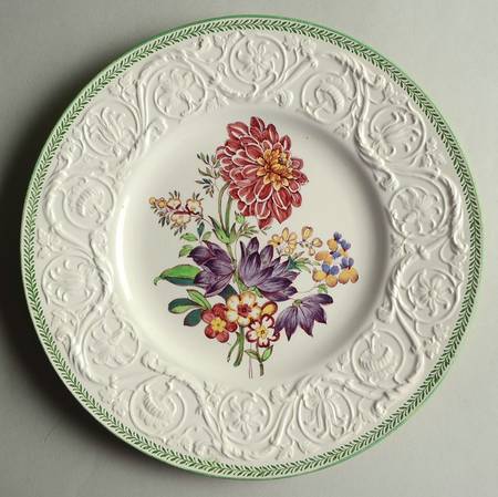 AL8183 Luncheon Plate