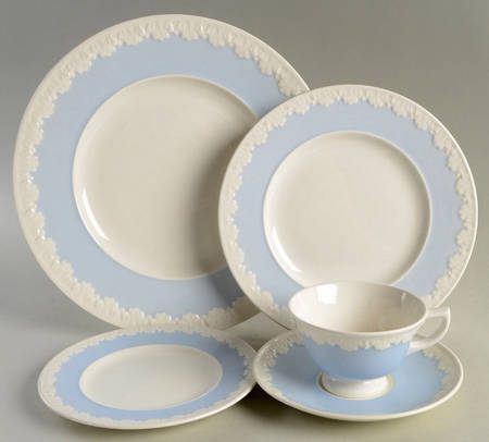 Albion Corinthian Blue 5 Piece Place Setting