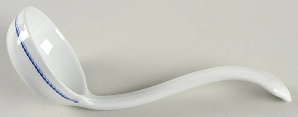American Clipper Blue Solid Piece Sauce Ladle