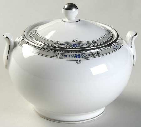 Amherst (Platinum Trim) 146 Shape Sugar Bowl & Lid