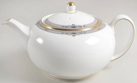 Amherst (Gold Trim) Teapot & Lid