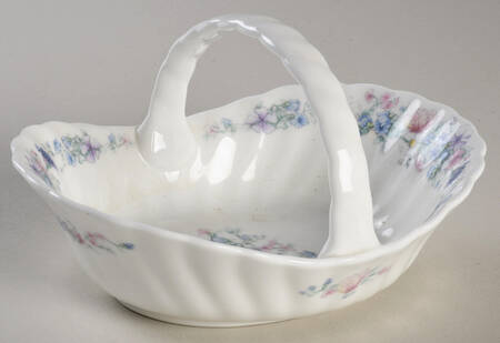 Angela 5" Handled Canterbury Basket