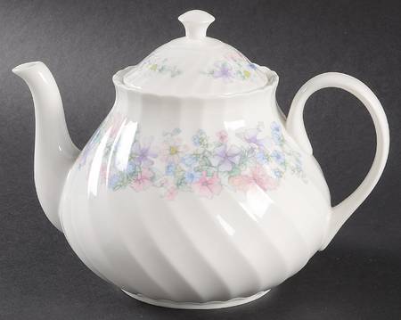 Angela Small Teapot & Lid