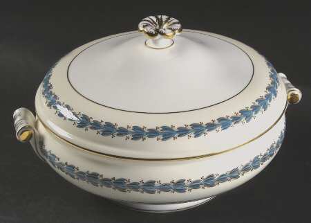 Appledore Round Covered Vegetable