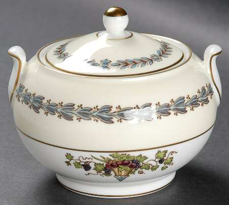 Appledore 146 Shape Sugar Bowl & Lid