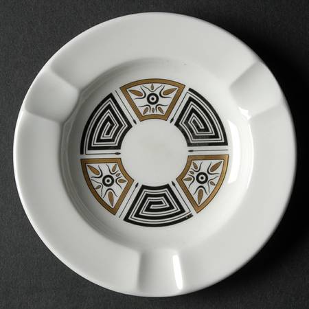 Asia Black Small Ashtray