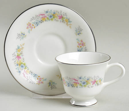 Aspen Footed Demitasse Cup & Saucer Set