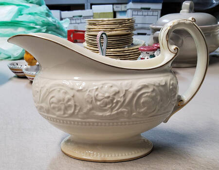 Athenian Gold Gravy Boat