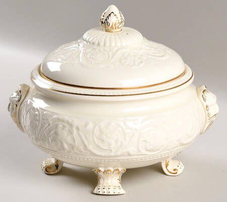 Athenian Gold Round Covered Vegetable