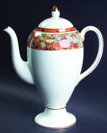 Augustus Coffee Pot & Lid