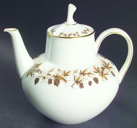 Autumn Vine (Gold Trim) Teapot & Lid