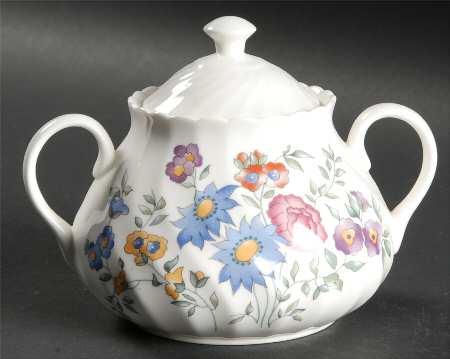 Avebury Sugar Bowl & Lid