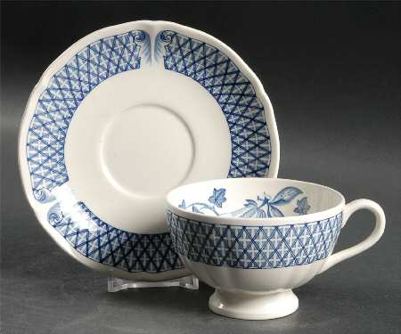 Avocado Blue Footed Cup & Saucer Set