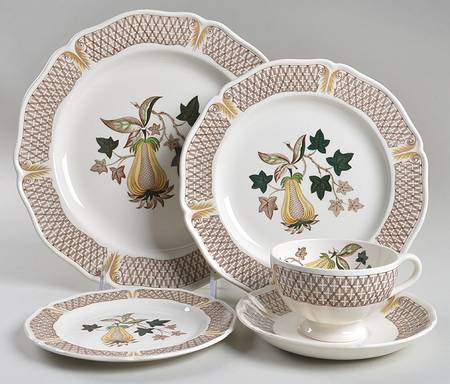 Avocado Yellow 5 Piece Place Setting