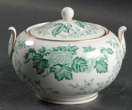Avon Green 146 Shape Sugar Bowl & Lid