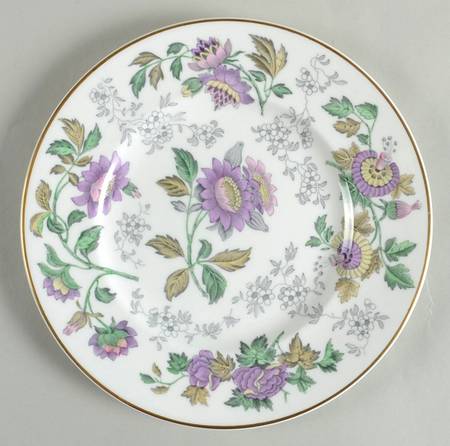Avon Lavender Luncheon Plate
