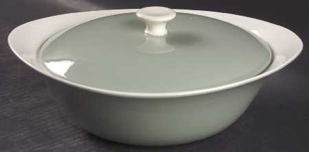 Barlaston Green Round Covered Vegetable