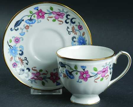 Bainbridge Footed Cup & Saucer Set