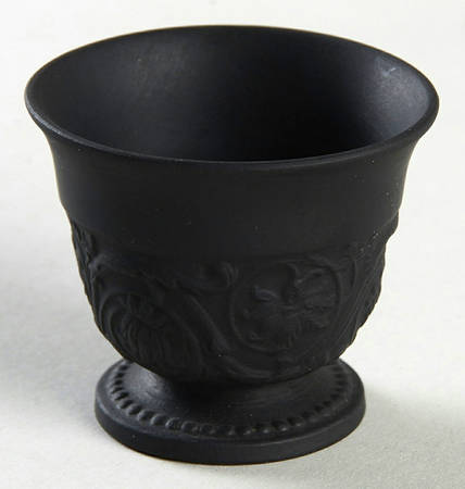 Basalt Black Single Egg Cup