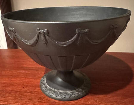 Basalt Black Open Candy Dish
