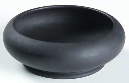 Basalt Black Incurved Bowl
