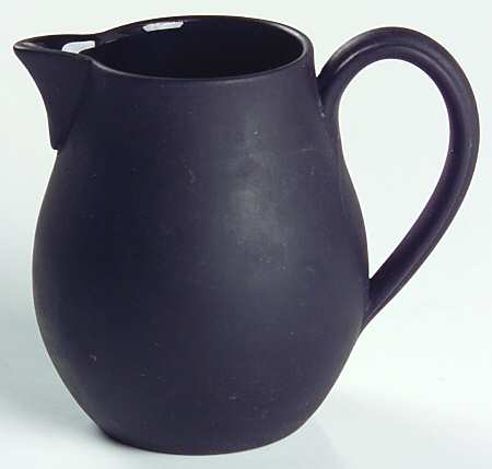 Basalt Black Mini Creamer